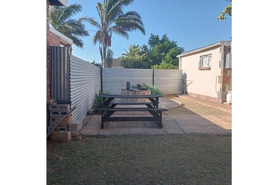 2 Bedroom Property for Sale in Campher Park Eastern Cape